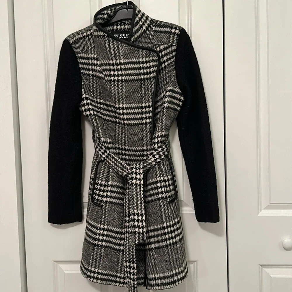 GUESS Houndstooth Coat ❗️Final Price❗️❗️❗️❗️ - Picture 1 of 11